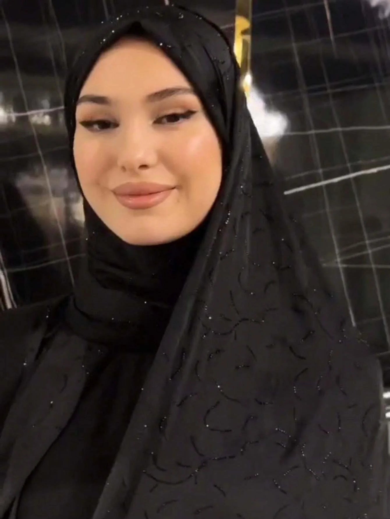 Chiffon Hijab With Faux Pearl