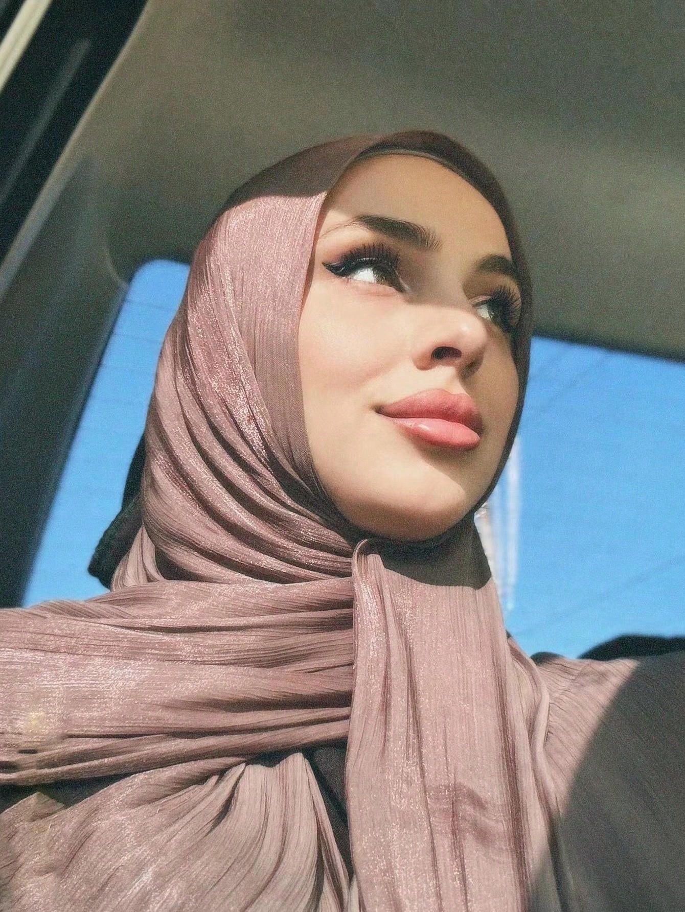 Women’s Silk Island Headscarf