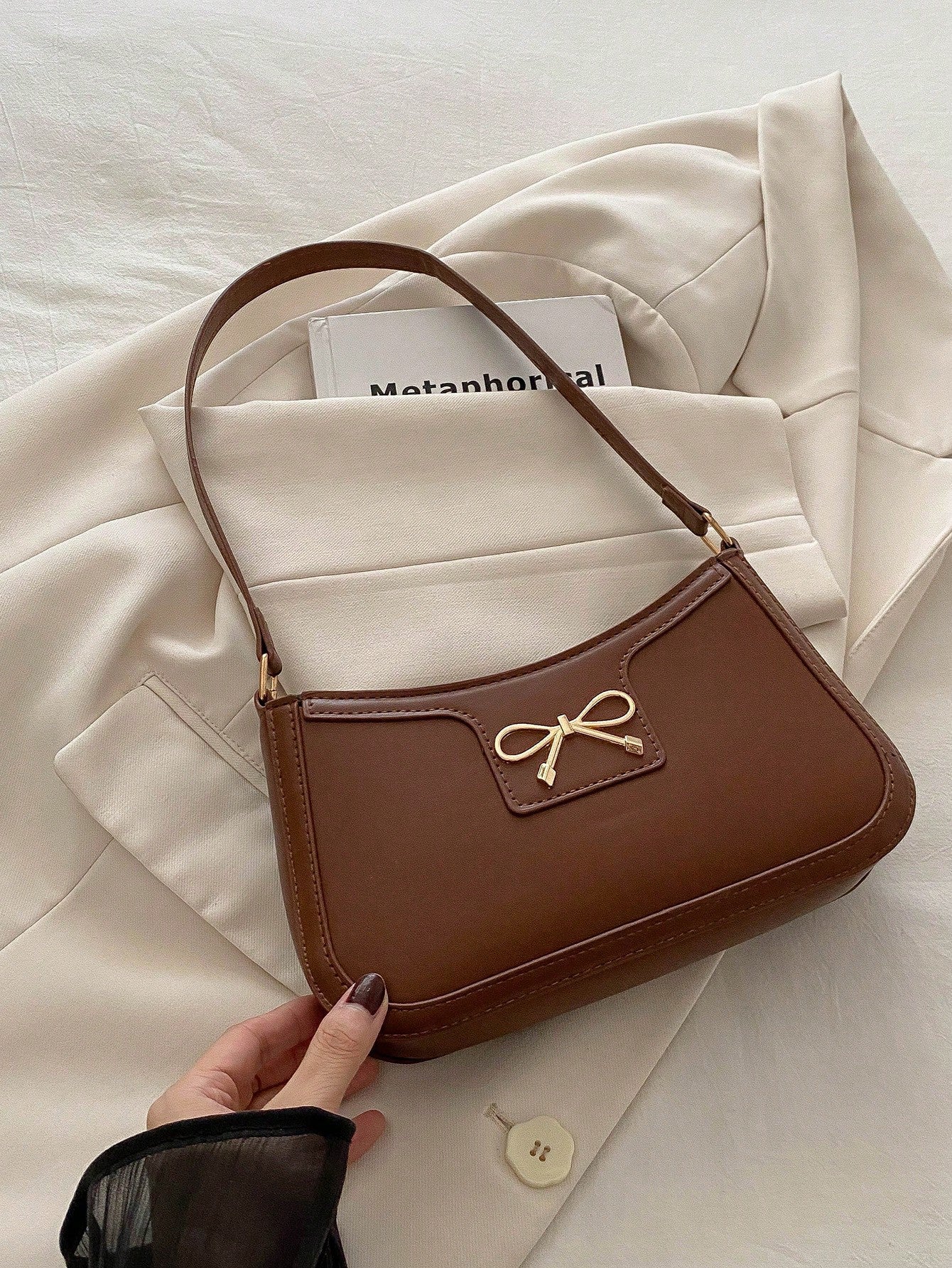 Women’s Elegant Crescent Shoulder Bag
