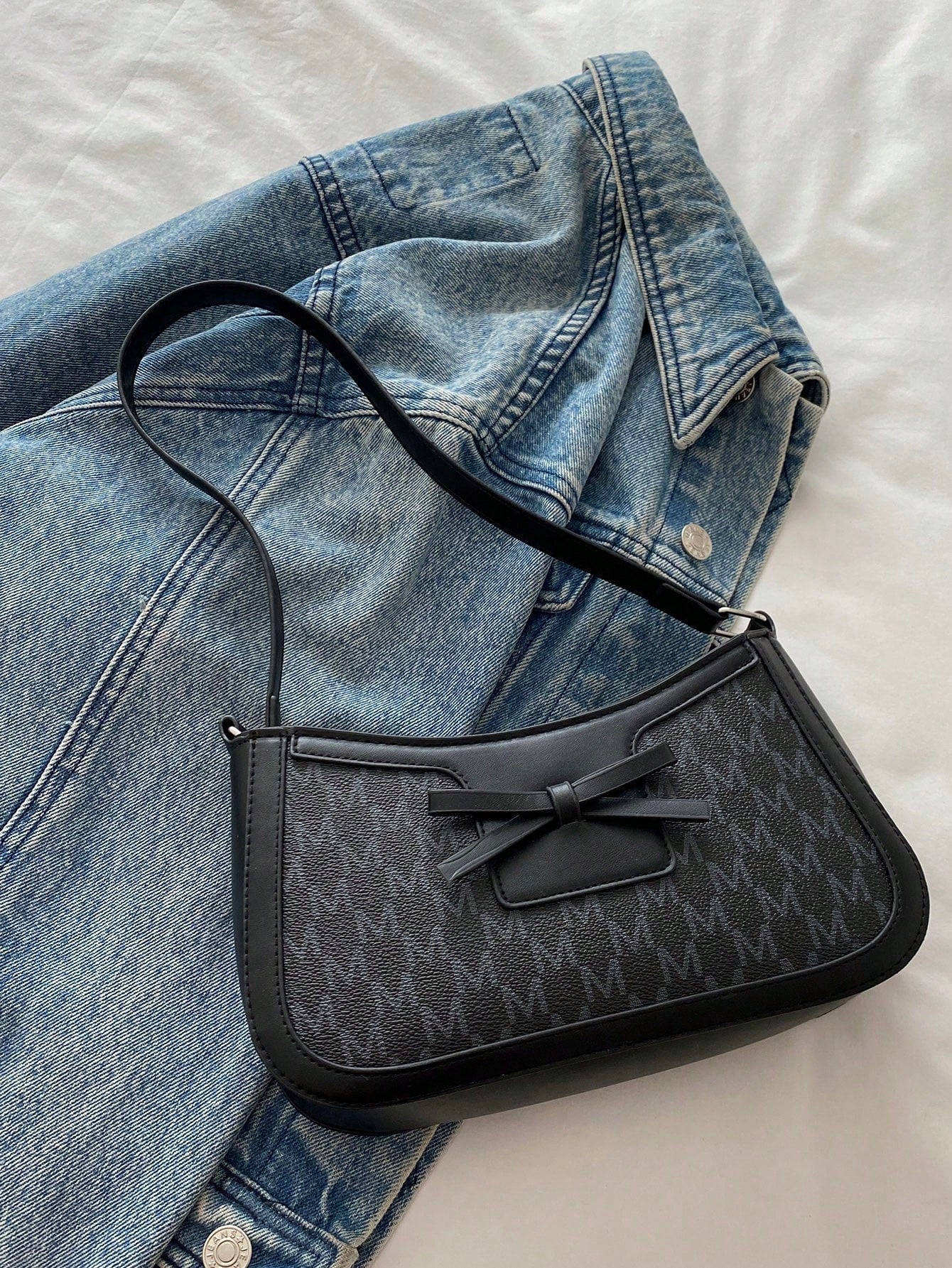 Women’s Elegant Crescent Shoulder Bag