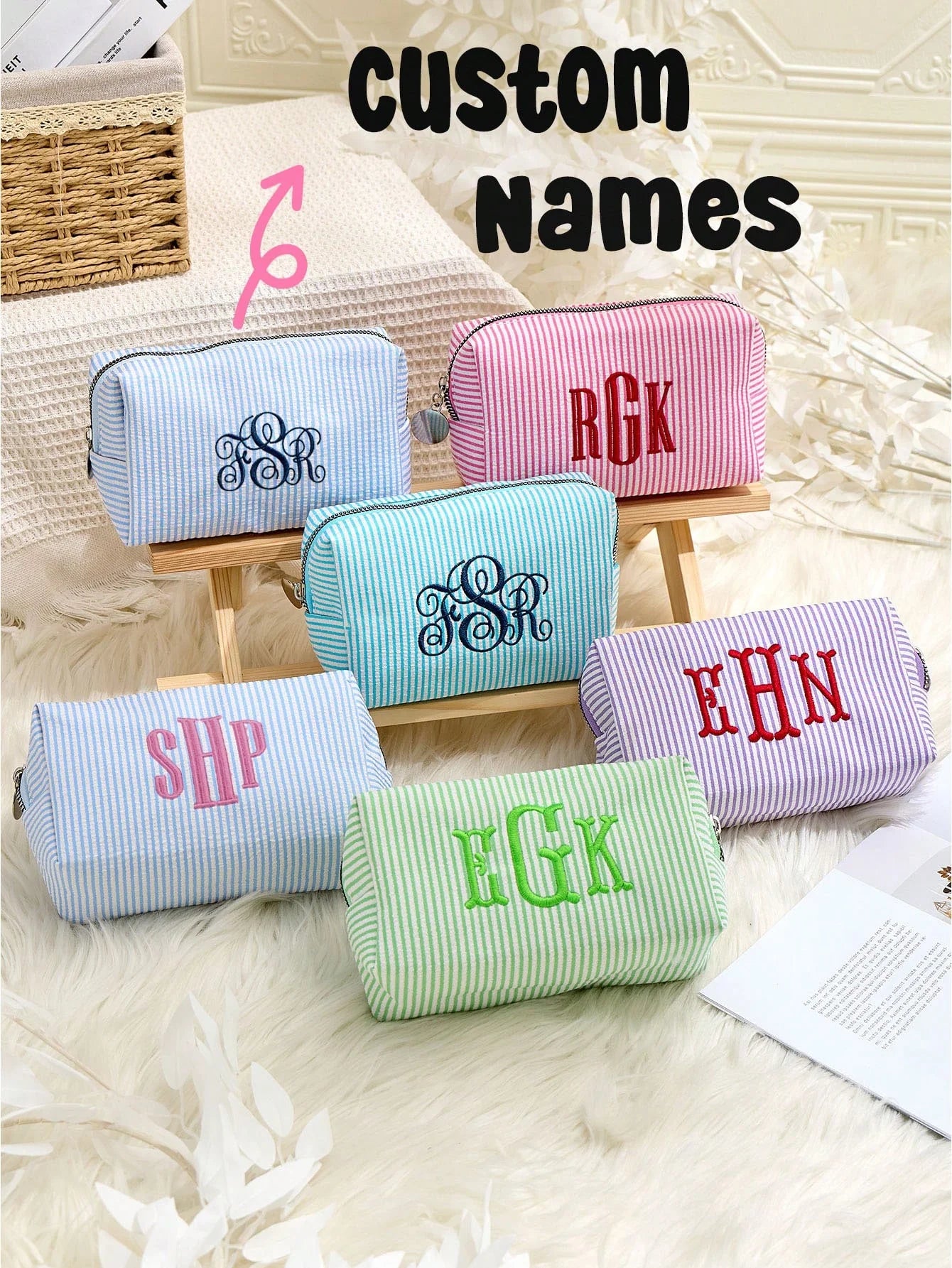 Women’s Personalized Embroidered Makeup Bag