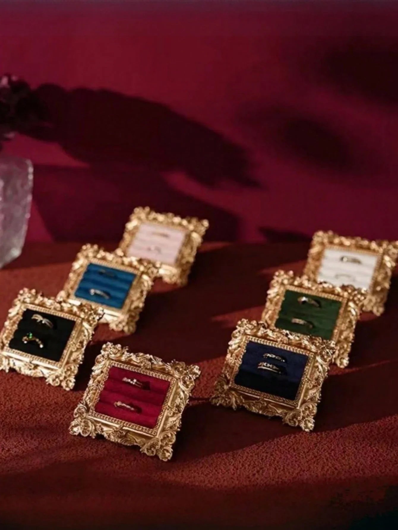 ROMWE Goth Vintage Jewelry Display