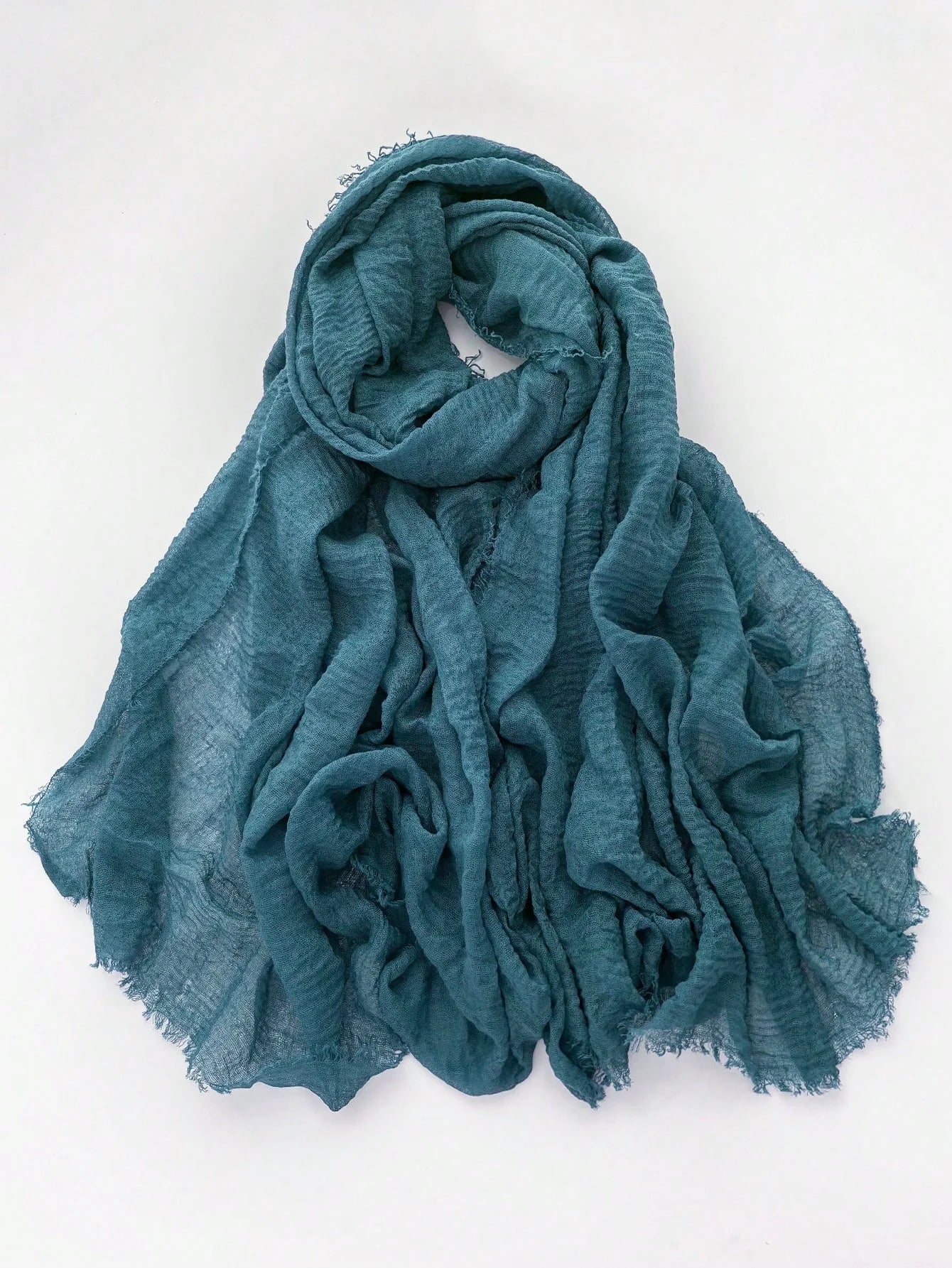 Women’s Crinkle Hijab Scarf