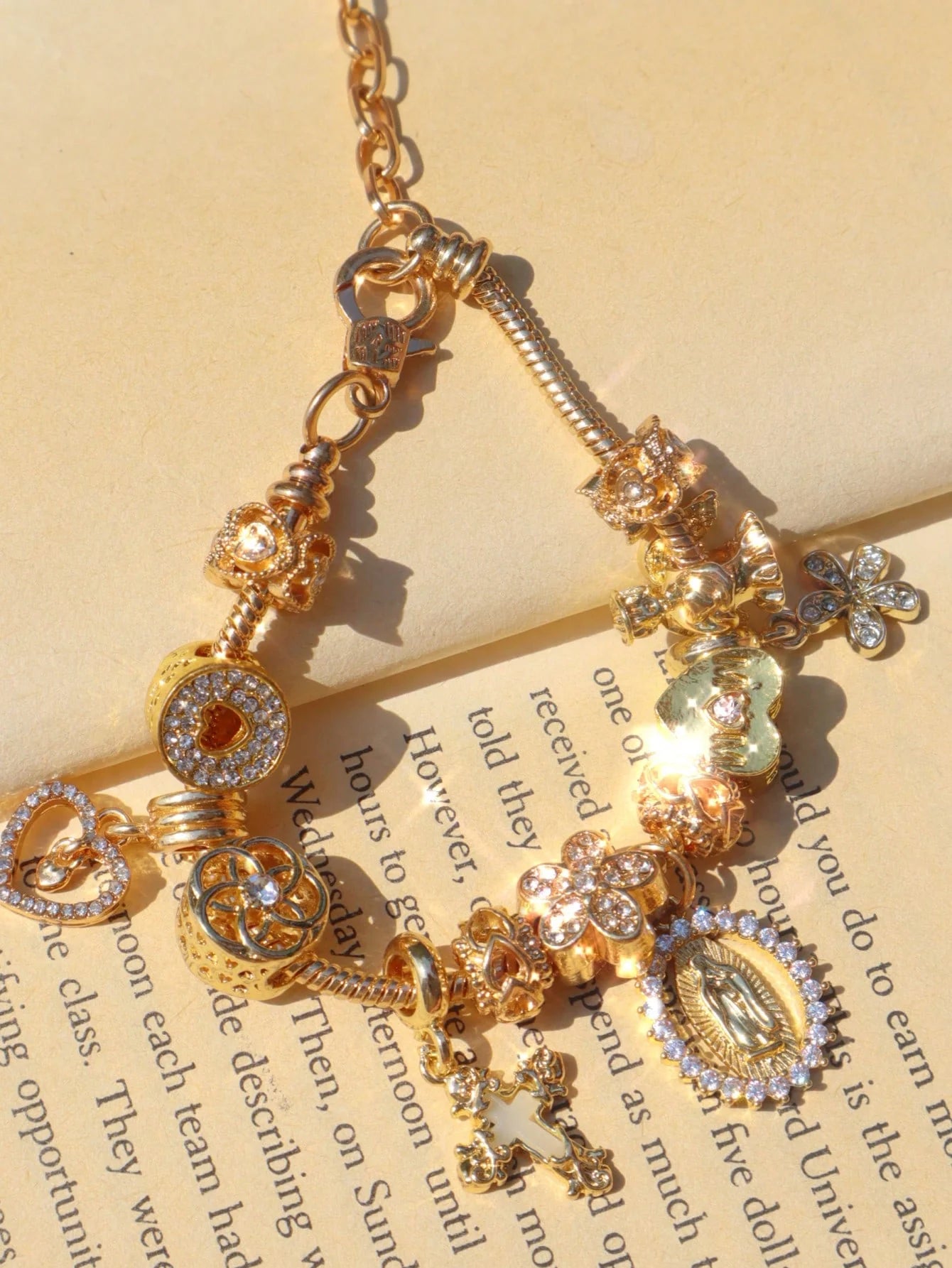 Women’s Charm Bracelet Set 4pcs
