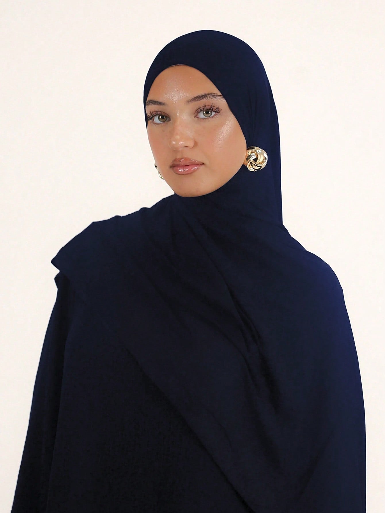 Classic Solid Color Modal Hijab