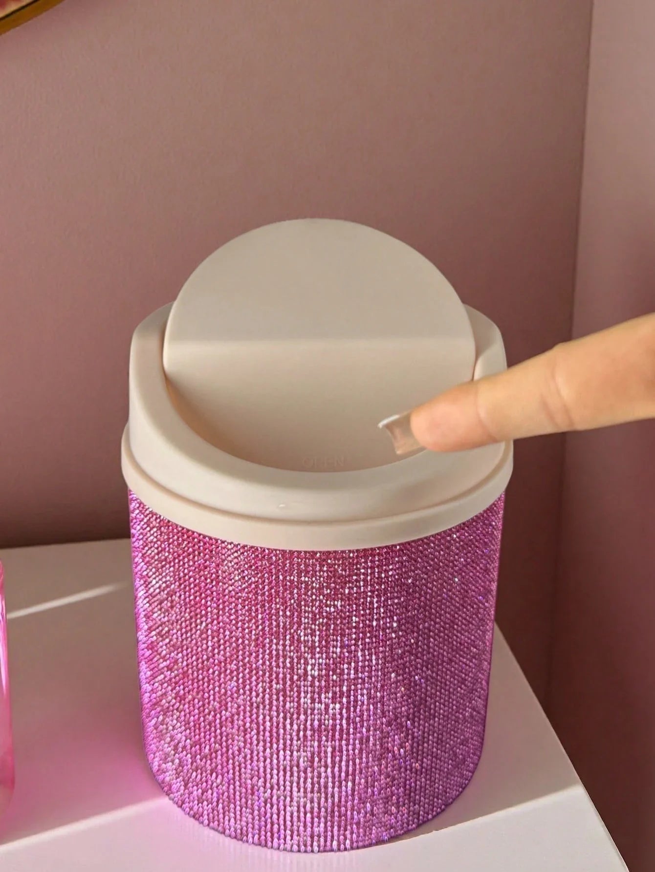 Rhinestone Rotating Makeup Trash Can